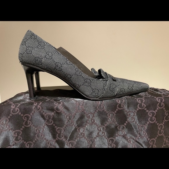 Authentic Gucci black shoes - Picture 2 of 6